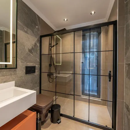 Safran Flower Βίλα